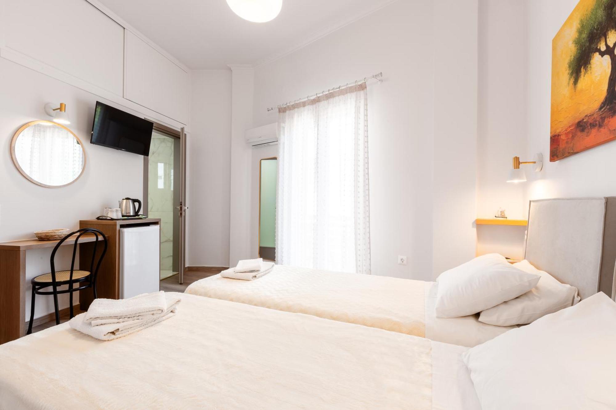 Pefkakia Park Hotel แอร์มูโปลี ภายนอก รูปภาพ